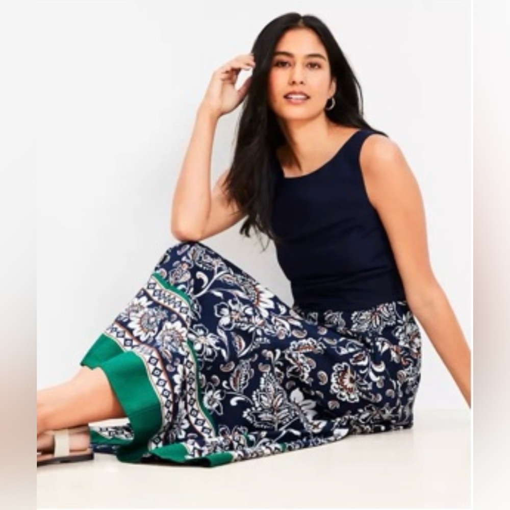 Loft Border Floral Linen Blend Seamed Maxi Skirt | 4 | Deep Space Blue